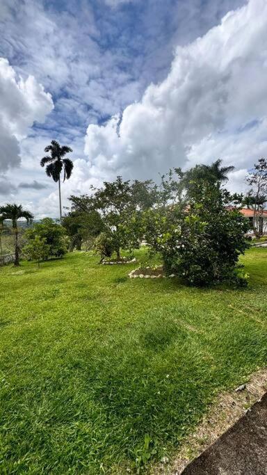 Finca Con Vistas Al Lago Calima Villa Dış mekan fotoğraf