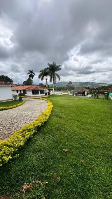 Finca Con Vistas Al Lago Calima Villa Dış mekan fotoğraf